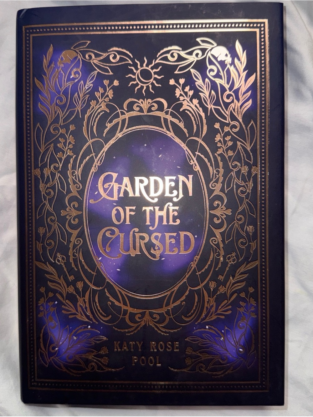 Garden of the Cursed Exclusive Owlcrate Signed Ed. By Katy Rose Pool Sprayed 1st